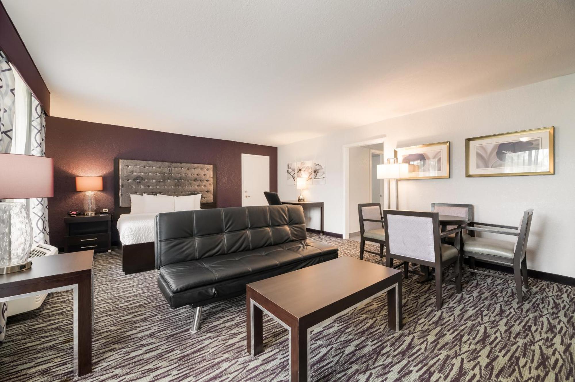 Clarion Inn & Suites Across From Universal Orlando Resort Esterno foto